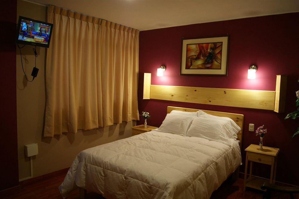 Hotel Savoy Ика Экстерьер фото